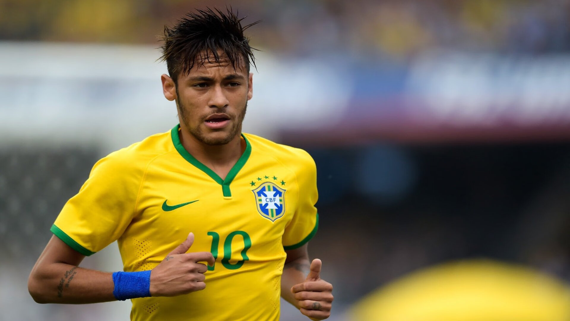 莎拉波娃重要时刻出色发挥,塞尔维亚队带队取胜!比赛高潮迭起